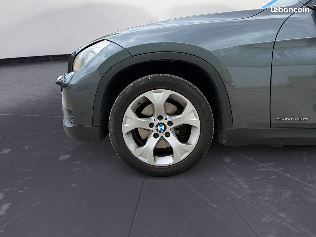 Bmw x1 1.8l d 145ch lounge sdrive bva * entretien complet bmw * gps * radars de recul (image 15)