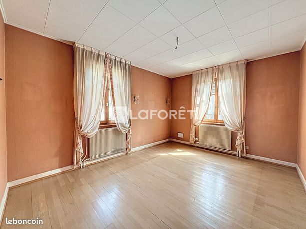 https://img.leboncoin.fr/api/v1/lbcpb1/images/77/85/a3/7785a36b084987c3d0716d8a90db75b3d5d22a59.jpg?rule=ad-image
