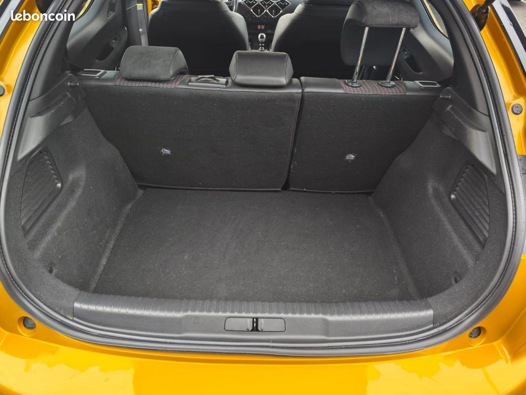 DS DS 3 CROSSBACK DS3 Crossback 1.2i PureTech 12V - 100 Performance Line PHASE 1 GARANTIE 6 MOIS (image 28)