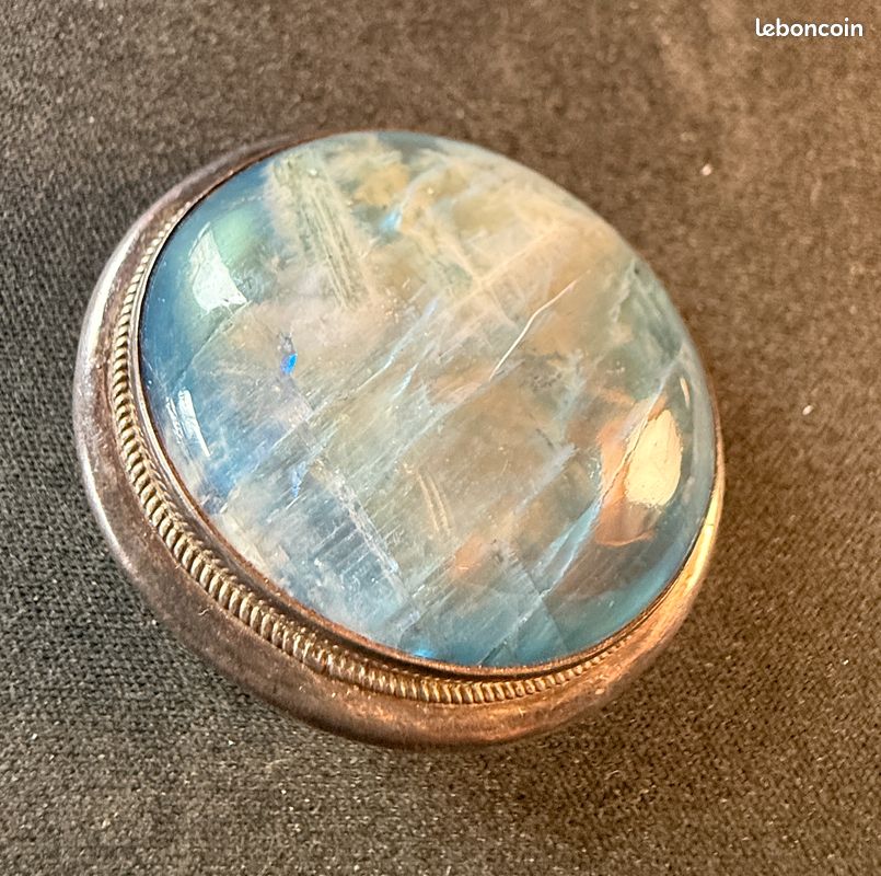 Grande Broche en Argent sertie d'un Cabochon en Pierre de Lune (image 3)