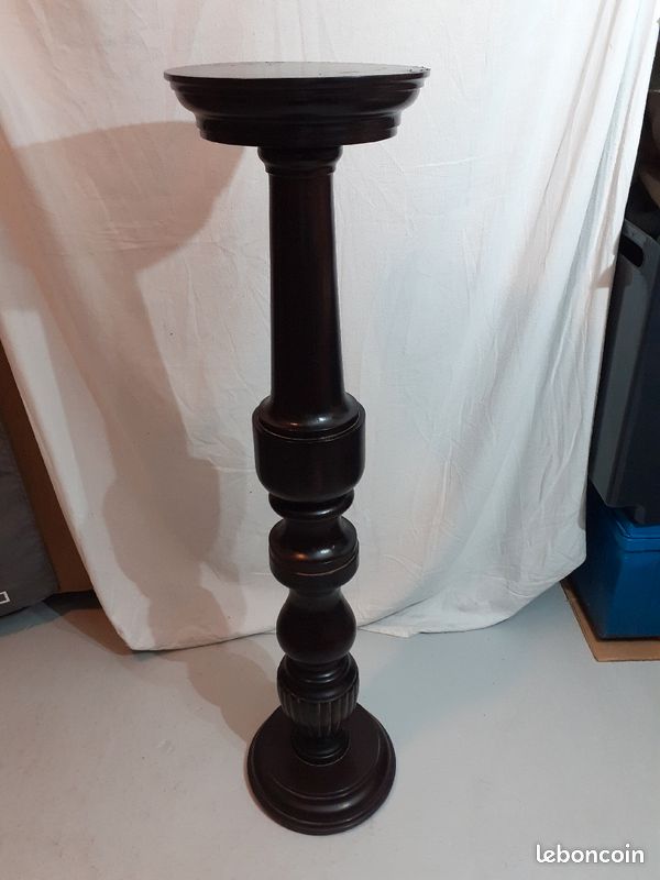 Colonne en bois type piedestal/sellettte (image 2)