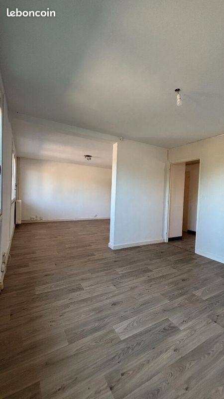 Appartement 4 pièces 79 m² · à Valence · 79 m² · 115 000 €
