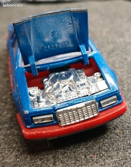 KK-Scale 1:18 Ford Thunderbird Landau Coupe Baujahr 1966 grün metallic