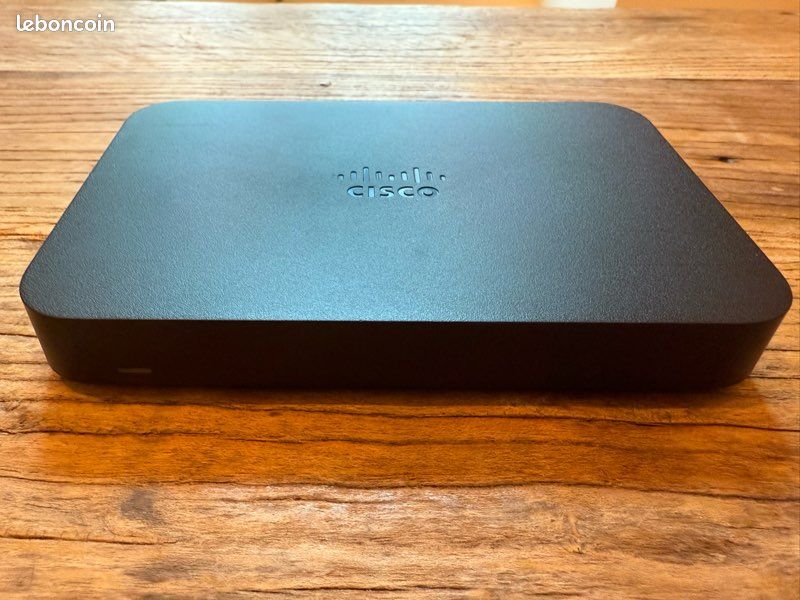 Cisco Meraki Z3-HW - Passerelle télétravail sans fil gérée via le cloud - Routeur avec alimentation et support - Non réclamé sur le portail Meraki (image 1)
