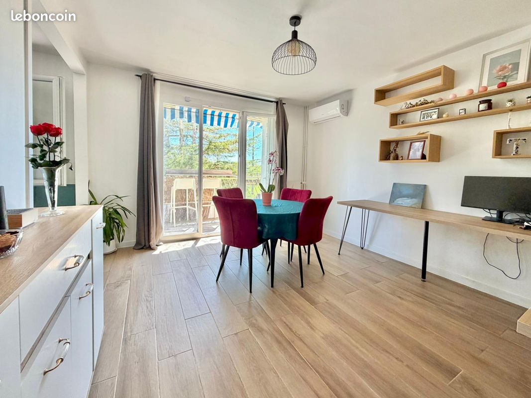Appartement 4 pièces 70 m² · à Six-Fours-les-Plages · 70 m² · 279 000 €