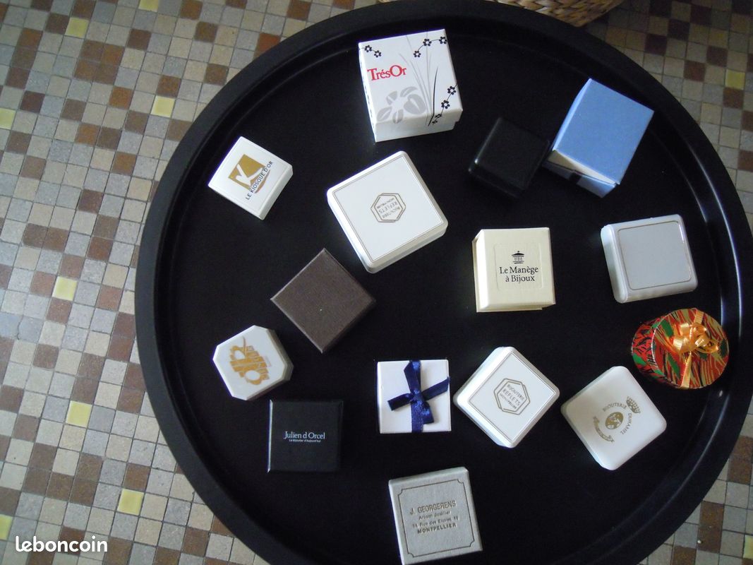 Diverses boîtes (image 1)