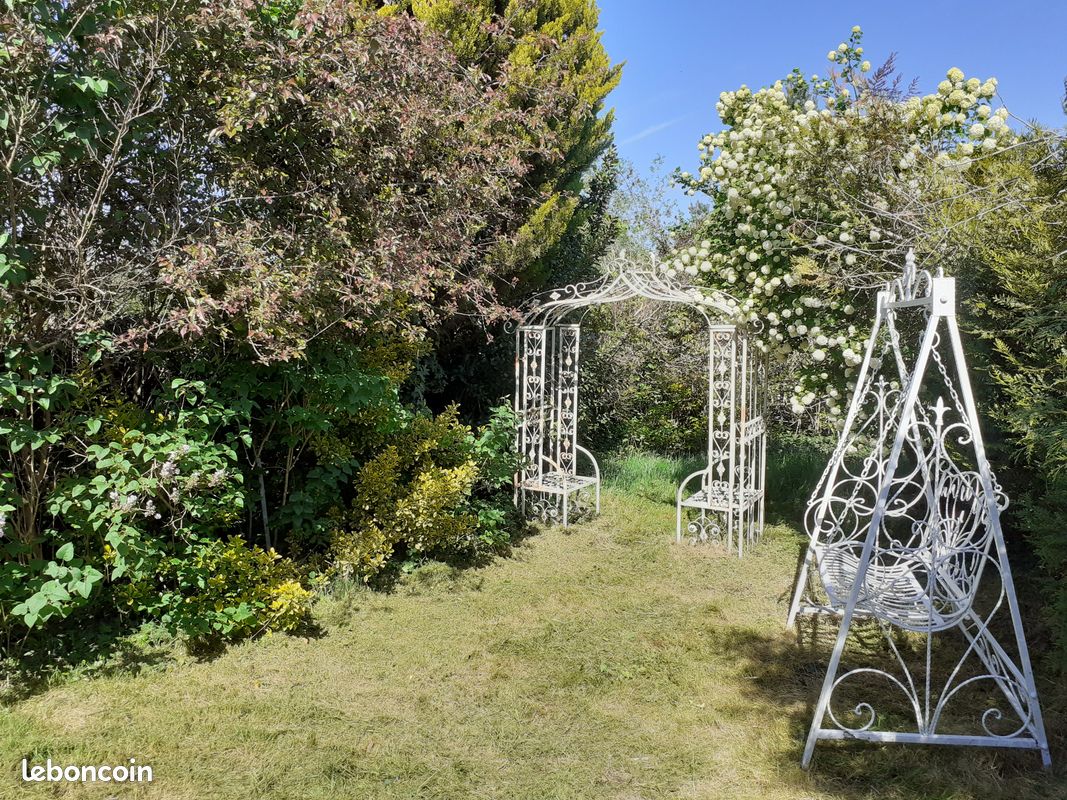 Maison 3 pièces 63 m² · à Ligny-le-Châtel · 63,3 m² · 52 000 €