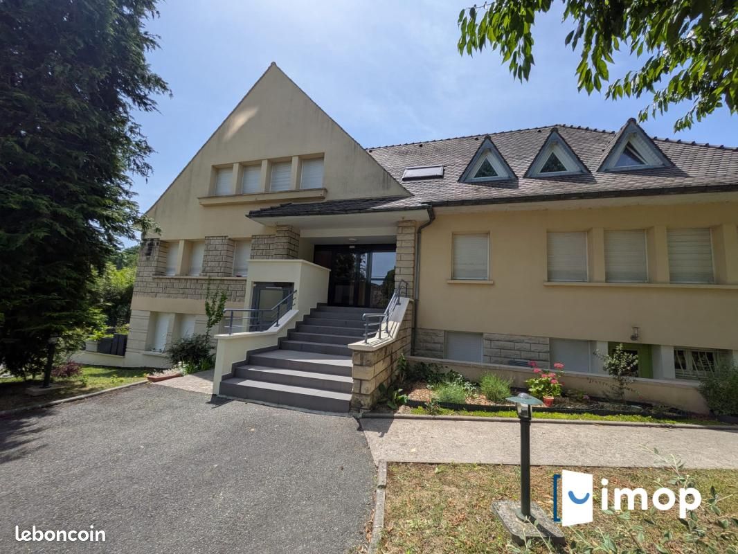 Appartement 4 pièces 79 m² · à Pontoise · 79 m² · 190 000 €