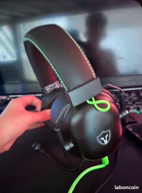 Un casque rgb (image 2)