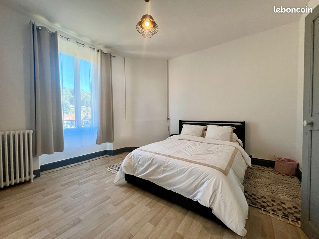Appartement 4 pièces 96 m² · à Saint-Girons · 96 m² · 114 000 €