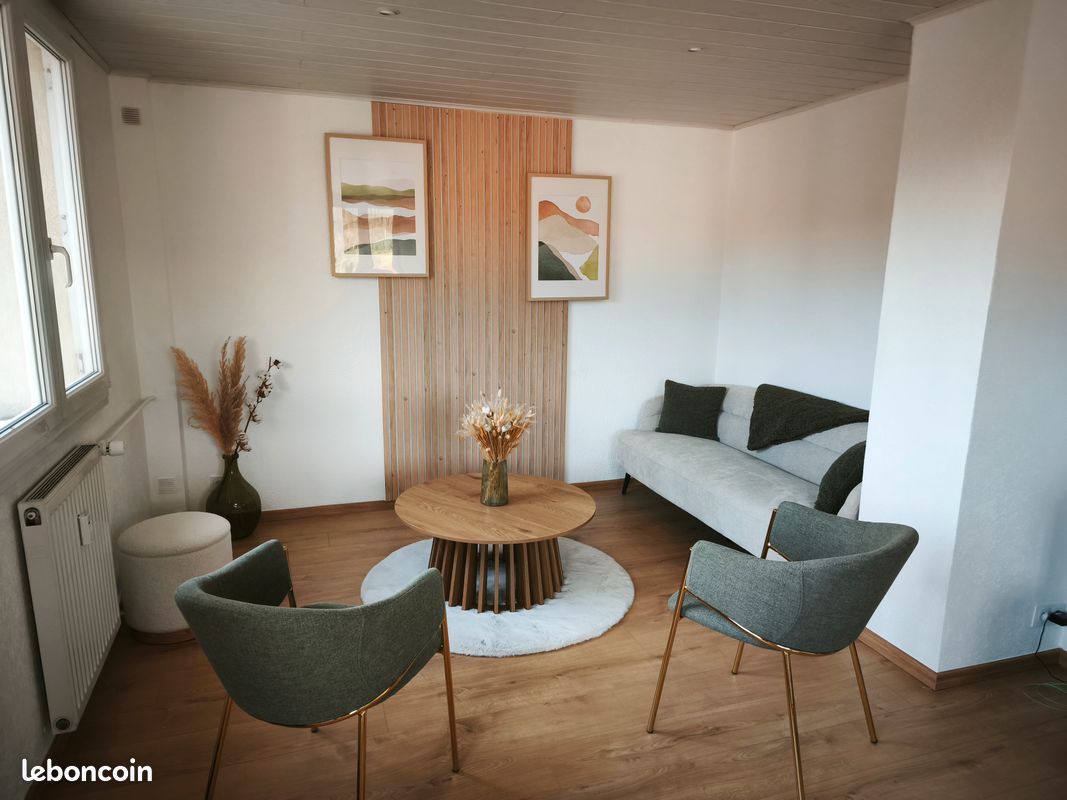 Appartement 4 pièces 75 m² · à Villers-le-Lac · 75 m² · 1 200 €/mois