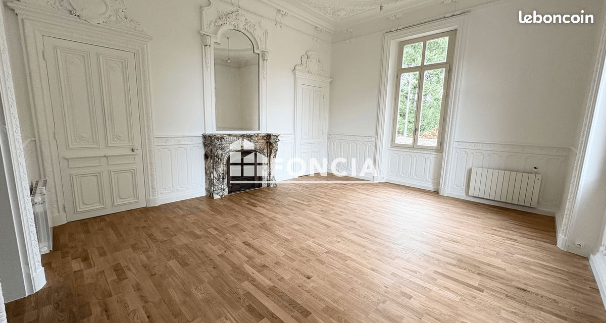 Appartement 3 pièces 83 m² · à Bourg-en-Bresse · 83 m² · 910 €/mois