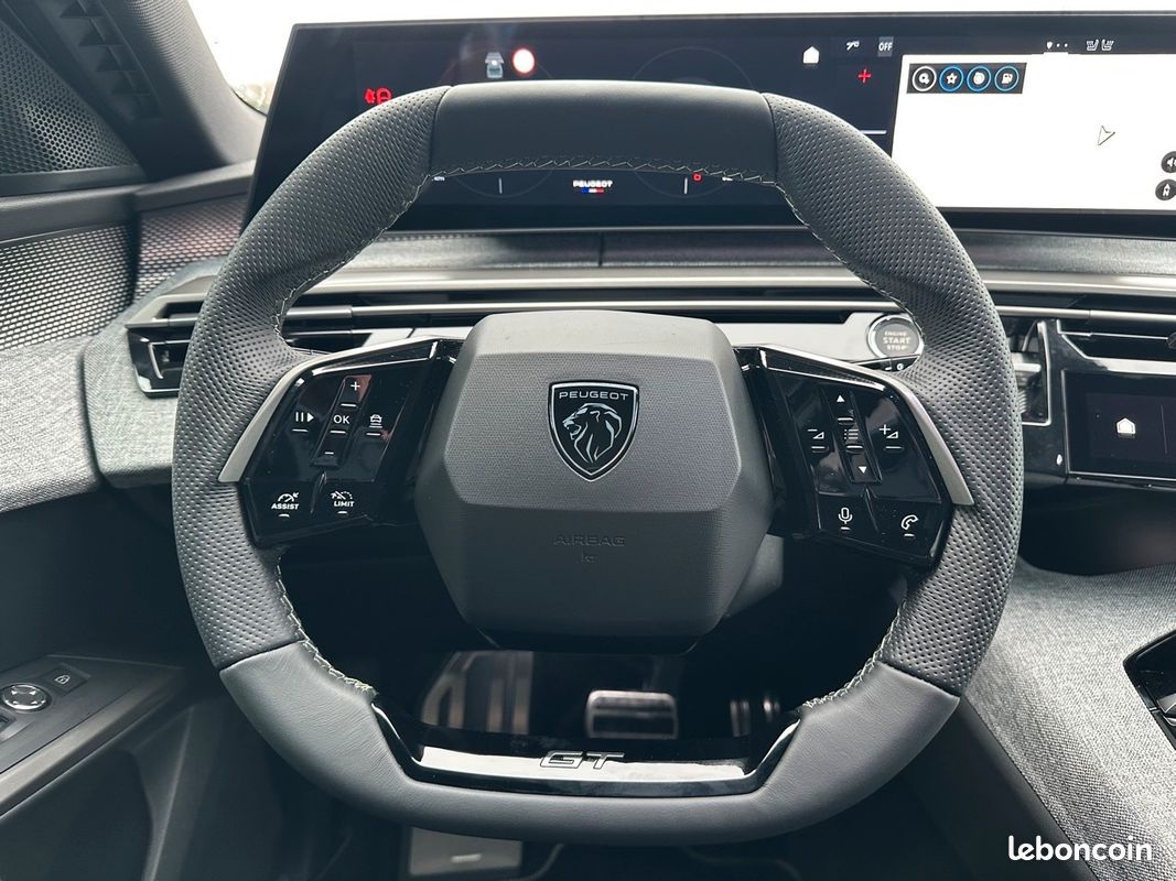 Peugeot 5008 HYBRID 145CH GT E-DCS6 (image 12)