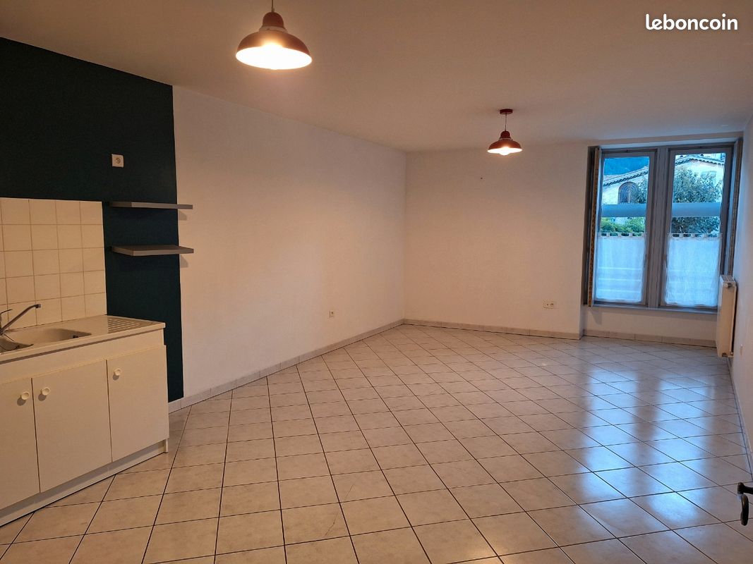 Appartement 2 pièces 46 m² · à Die · 46 m² · 490 €/mois