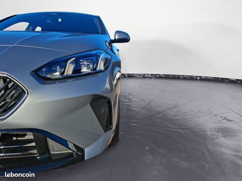 BMW Série 1 120 Steptronic M SPORT Iconic Glow Head-Up Alarmanlage Parking Plus (image 11)