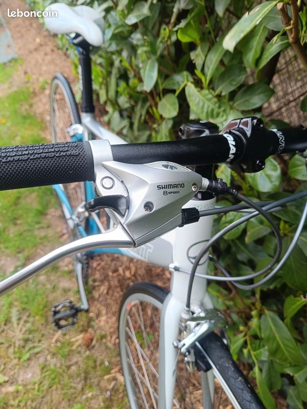 Giant Dash taille S - vélo de route équipé Shimano (image 4)