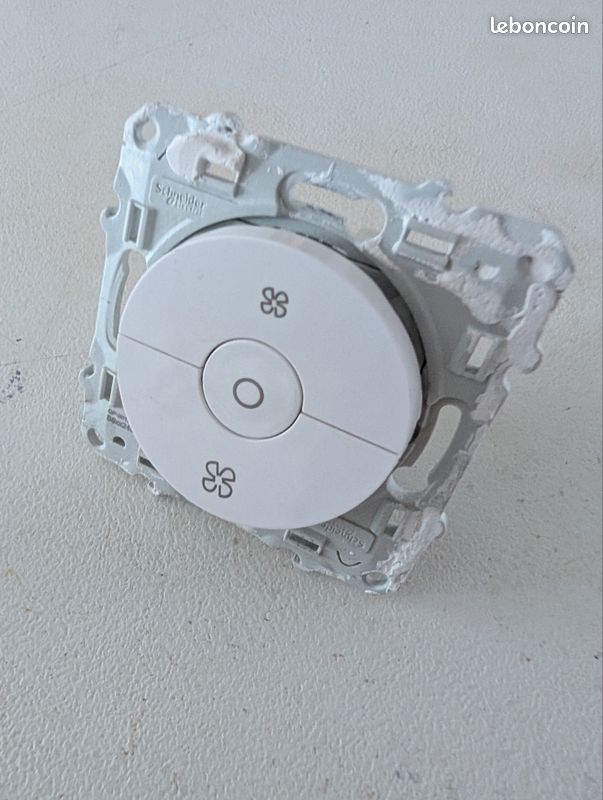 Interruttore 24-32A - SCHNEIDER ELECTRIC | Leroy Merlin