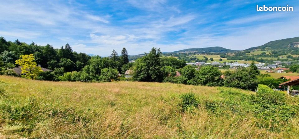 Terrain 448 m² · à Villy-le-Pelloux · 280 000 €