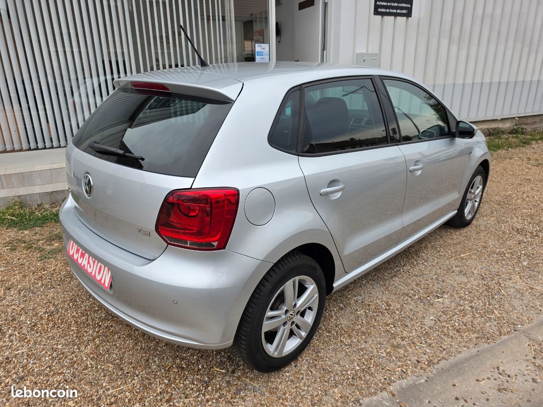 Volkswagen Polo 1.2 Tsi 90 Life 35000 km 11/2013 1ère Main (image 4)