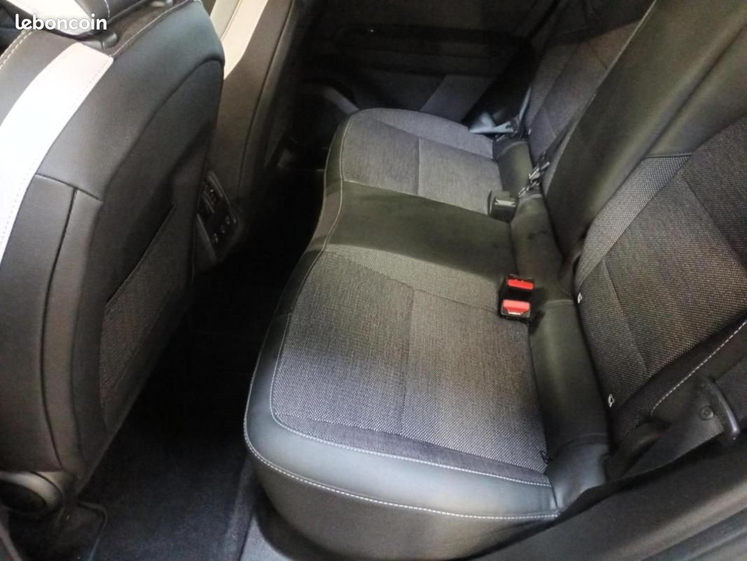 Renault Captur II E-Tech hybride 145 Techno (image 8)