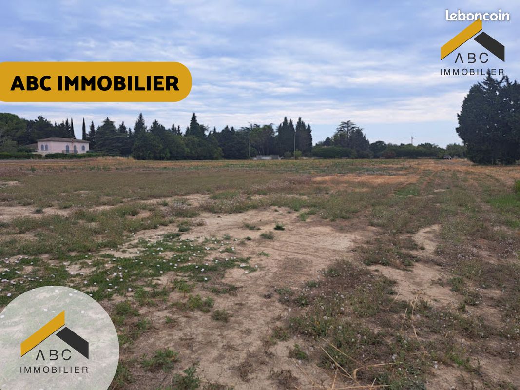 Terrain 572 m² · à Orange · 572 m² · 120 000 €