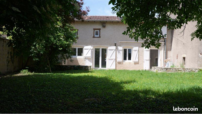 Maison 4 pièces 140 m² · à Saint-Germain · 140 m² · 225 000 €