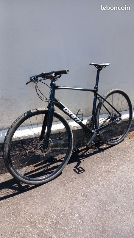 GIANT FASTROAD SL taille L (image 1)
