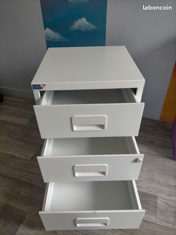 Commode sécurisée à clé (image 3)