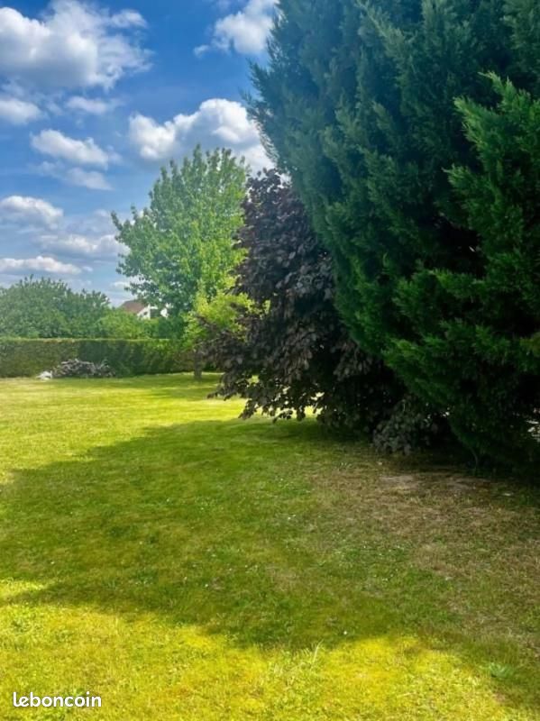 Terrain 476 m² Sains En Amienois · à Sains-en-Amiénois · 135 000 €