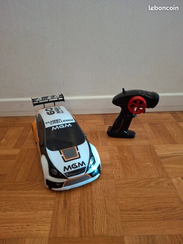 Gland 86 Voiture de course télécommandée pour enfants, véhicule à