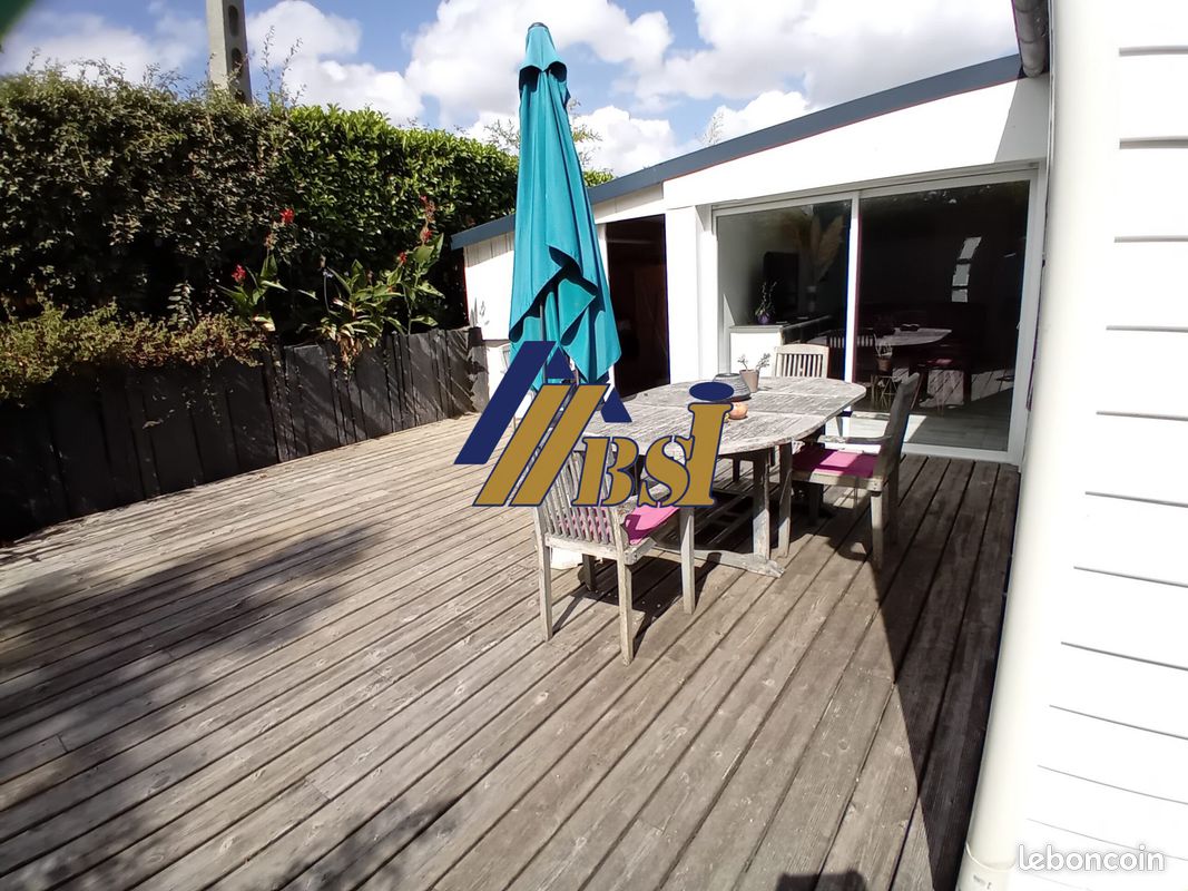 Maison 7 pièces 138 m² · à Plougonvelin · 138 m² · 1 500 €/mois