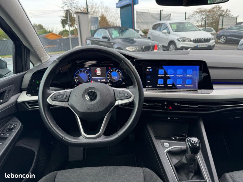 Volkswagen GOLF VIII 1.0 TSI OPF 110CH LIFE 1ST (image 17)