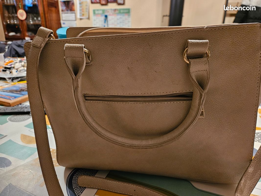 Sac à mains (image 2)