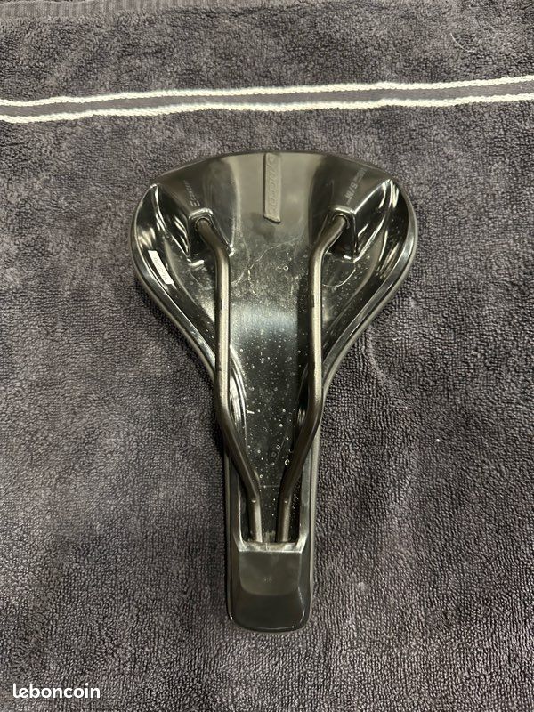 Selle Vélo Titanium Syncros Tofino - Noire - Confort - Neuf Sous Emballage