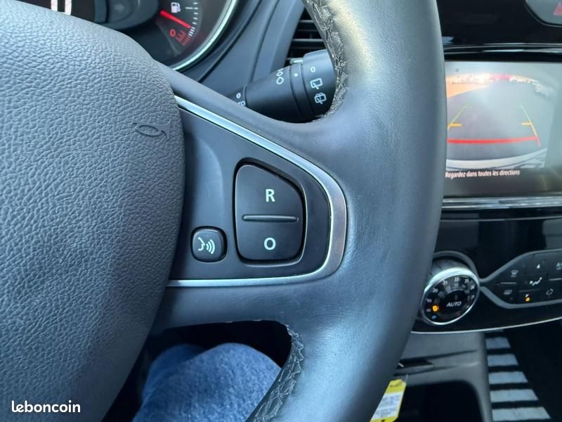 Renault Captur 1.2 TCe 120ch energy Initiale Paris (image 20)