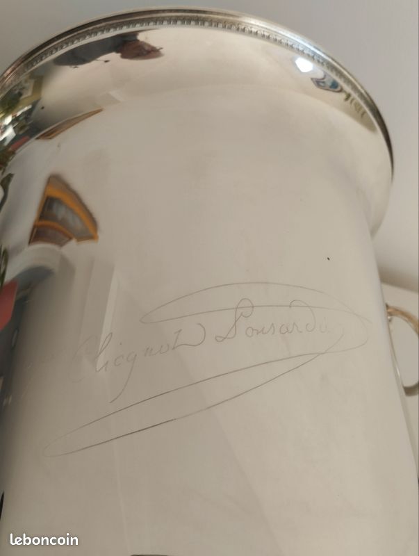Seau à Champagne Veuve Clicquot Vintage En Métal Argenté Par ARGIT France - édition Rare