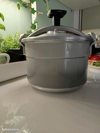 Cocotte inute 6 litres - Trouvez le eilleur prix sur leDénicheur