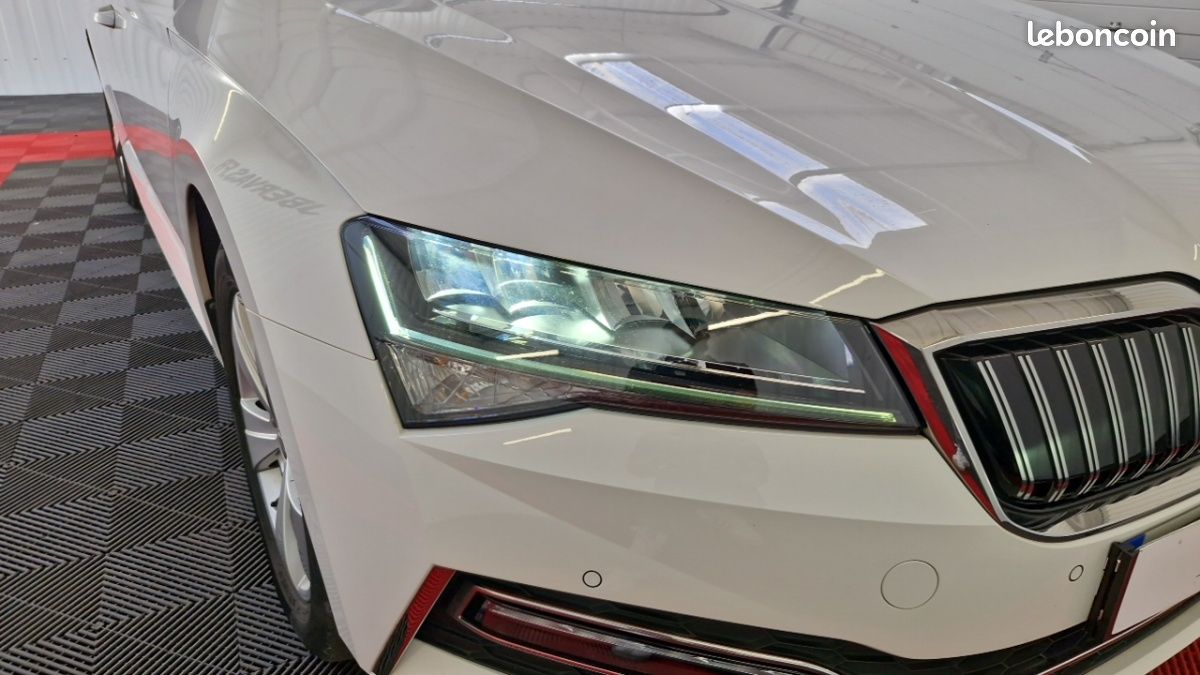Skoda Superb 1.4 TSI PHEV 218ch DSG6 Business (image 23)