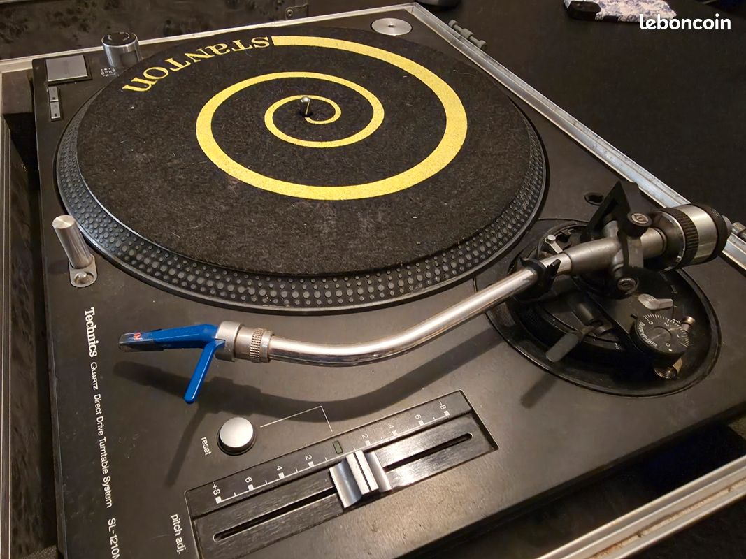 Tourne-disque Goldring Lenco G99 | Acheter sur Ricardo