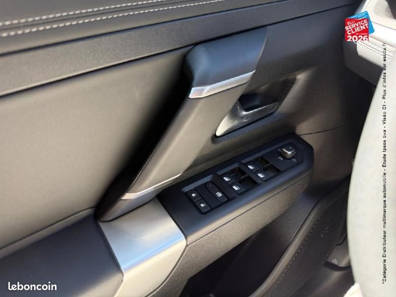 Jeep Compass 1.6 Turbo T4 225ch e-Hybrid Plug-in Summit BVR7 (image 19)