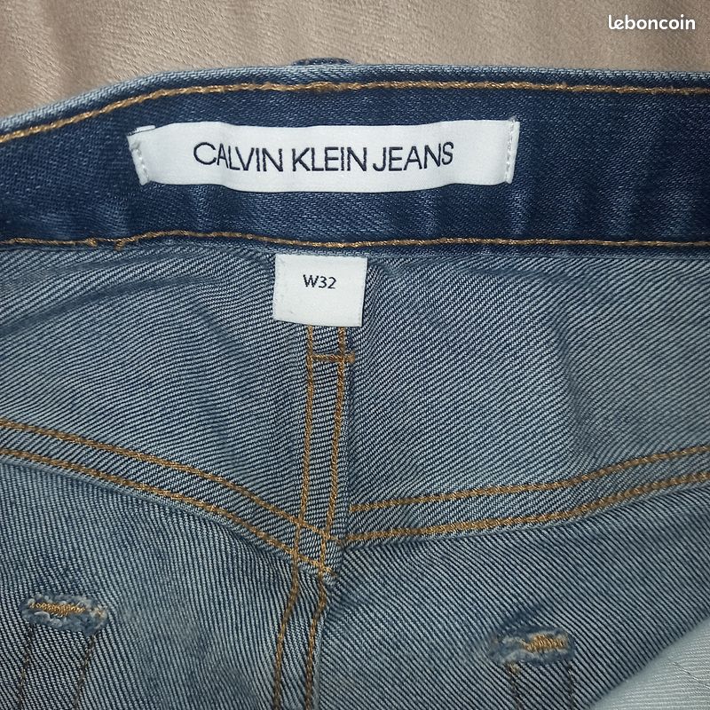 Short en jean Calvin Klein T42 (image 3)