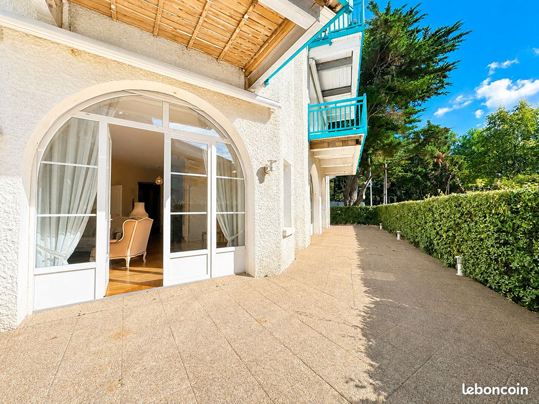 Appartement 5 pièces 139 m² · à La Baule-Escoublac · 139 m² · 925 600 €