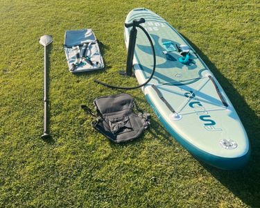 Yomotay Surf Center Fin 9 Pouces Avec Base - Palette Détachable PVC Pour Planche SUP Longboard, Stabilité Et Performance Professionnelle
