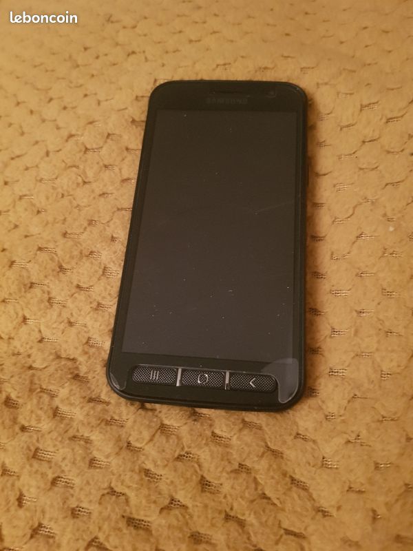 Téléphone Samsung X cover 4S (image 1)