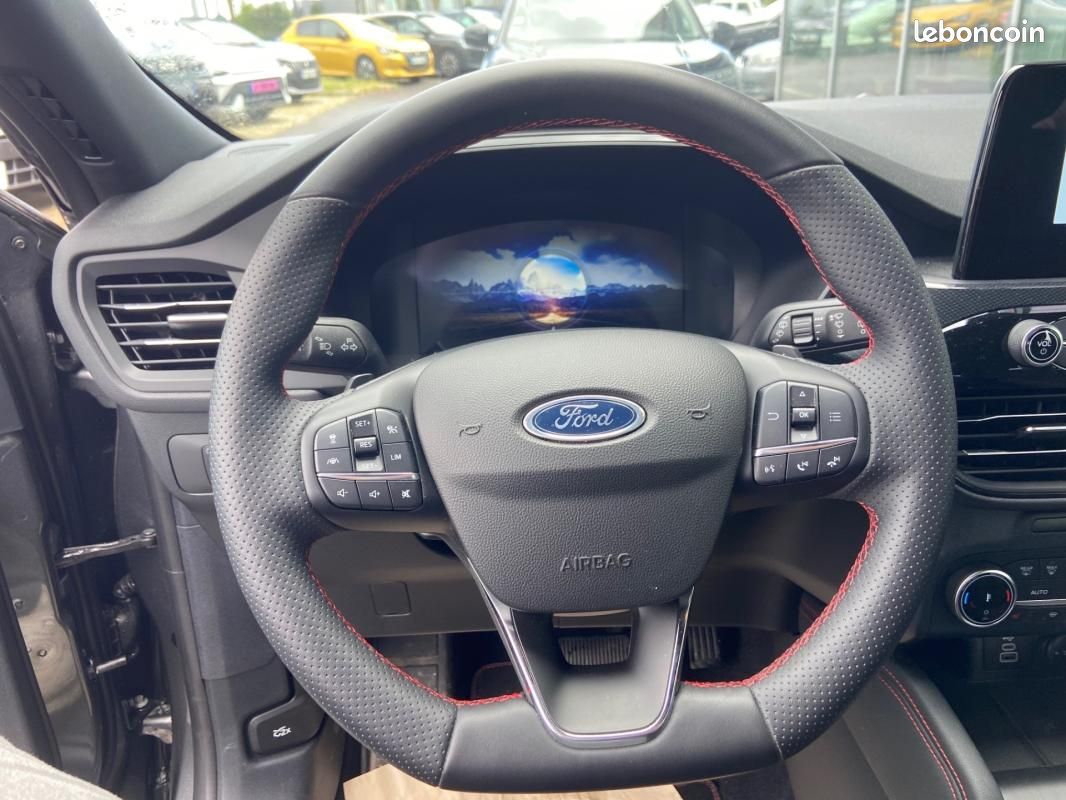 Ford Kuga 2.0 EcoBlue 120CV BVA ST-Line (image 10)