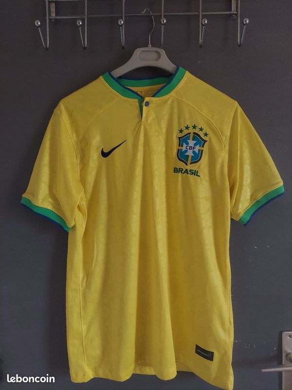 Maillot du Brésil Nike Jaune (image 1)