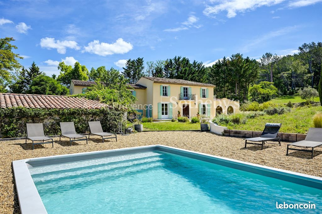 Maison 6 pièces 260 m² · à Aix-en-Provence · 260 m² · 1 780 000 €