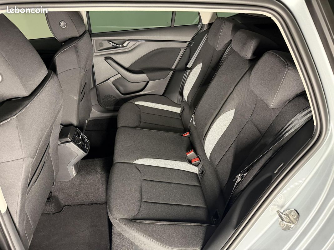 SKODA KAMIQ (2) 1.0 TSi 116 SELECTION DSG7 (image 12)