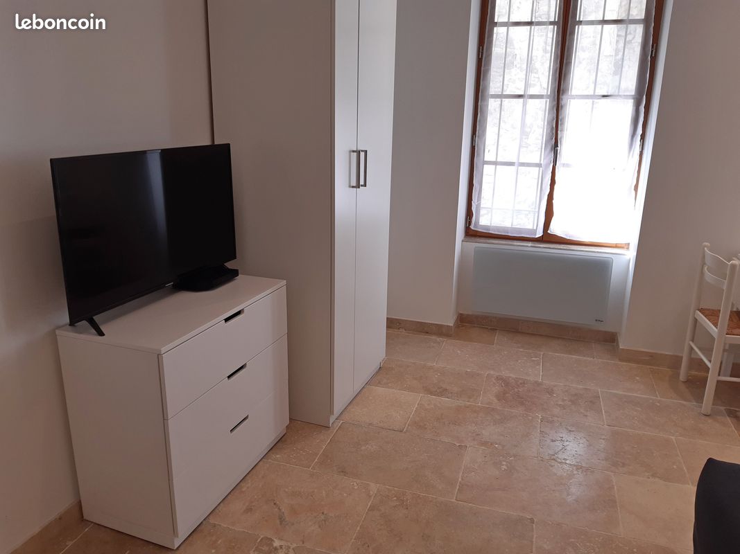 Appartement 1 pièce 24 m² · à Avignon · 24 m² · 495 €