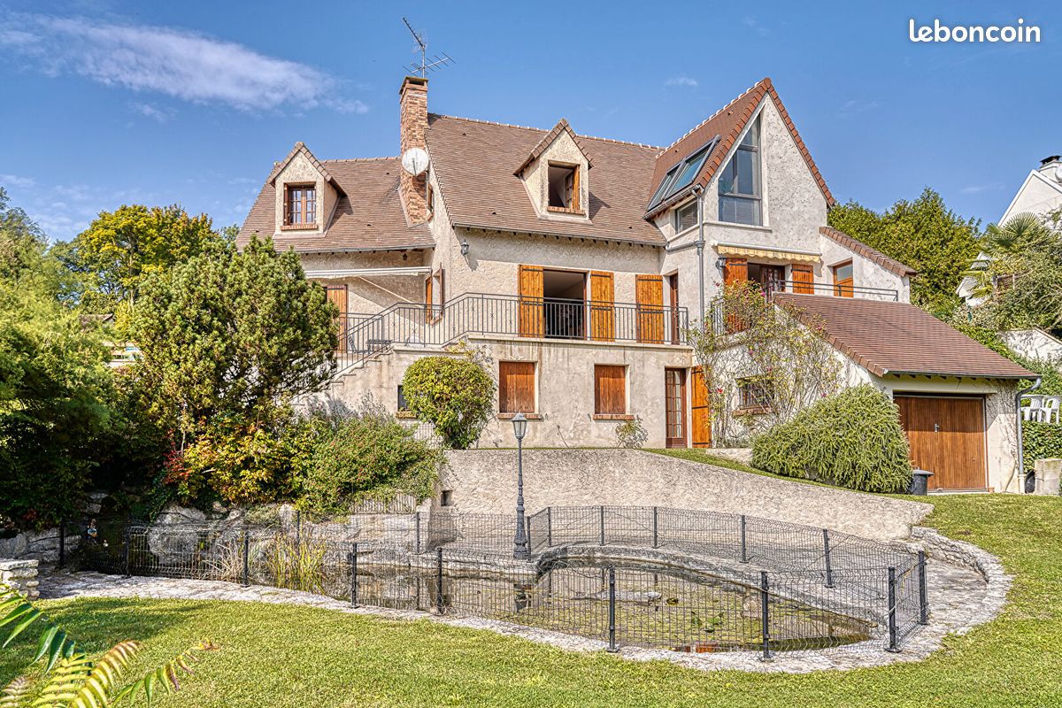 Maison 7 pièces 162 m² · à Aubergenville · 162 m² · 469 000 €